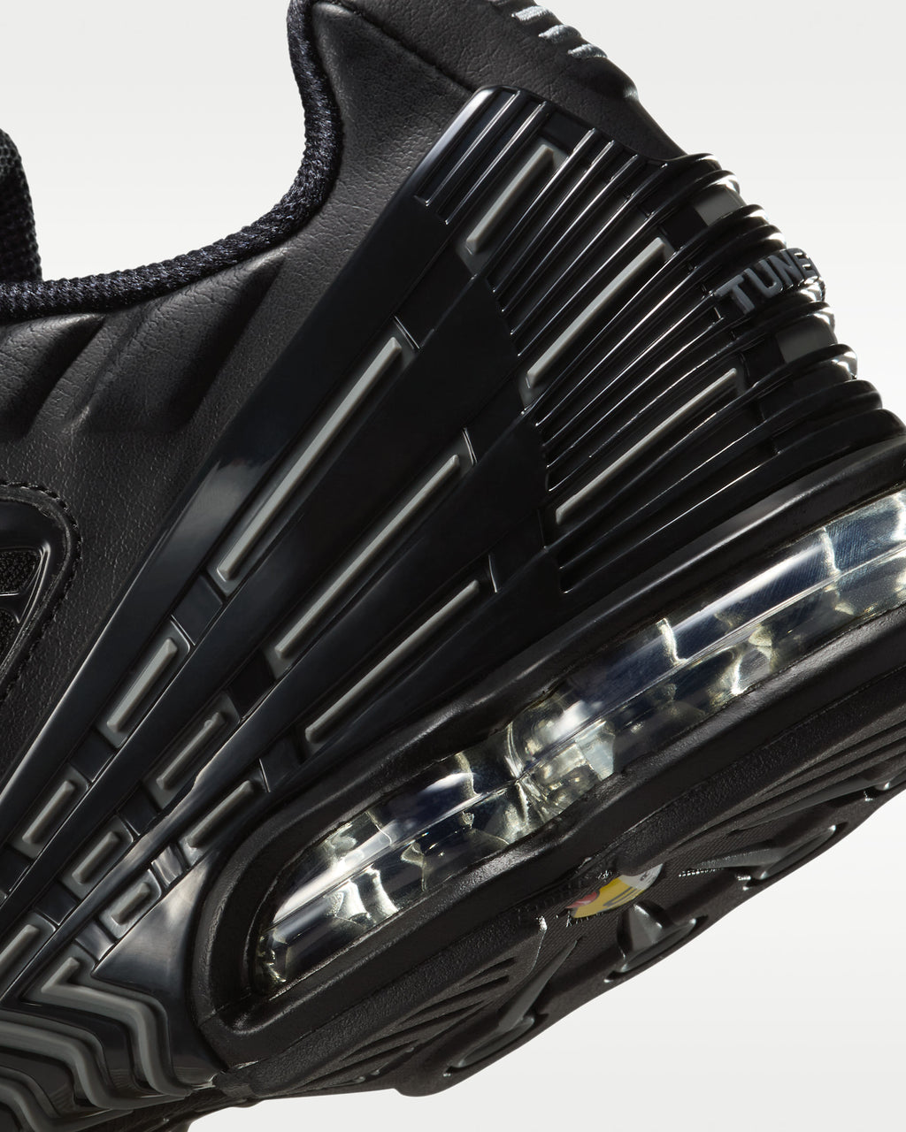 Retro Cushioned Runner - Black