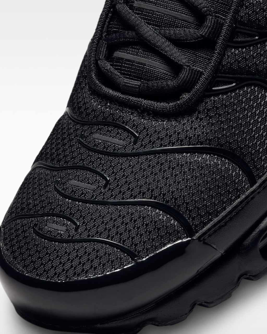 Retro Cushioned Runner - Triple Black
