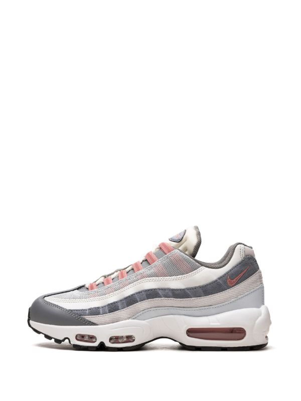 UrbanMax Sneakers