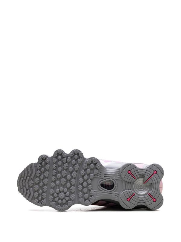 Urban Pulse Sneaker