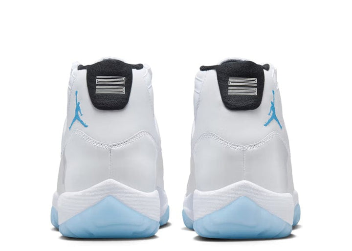 Air Jordan 11 Retro “Legend Blue” mid-t