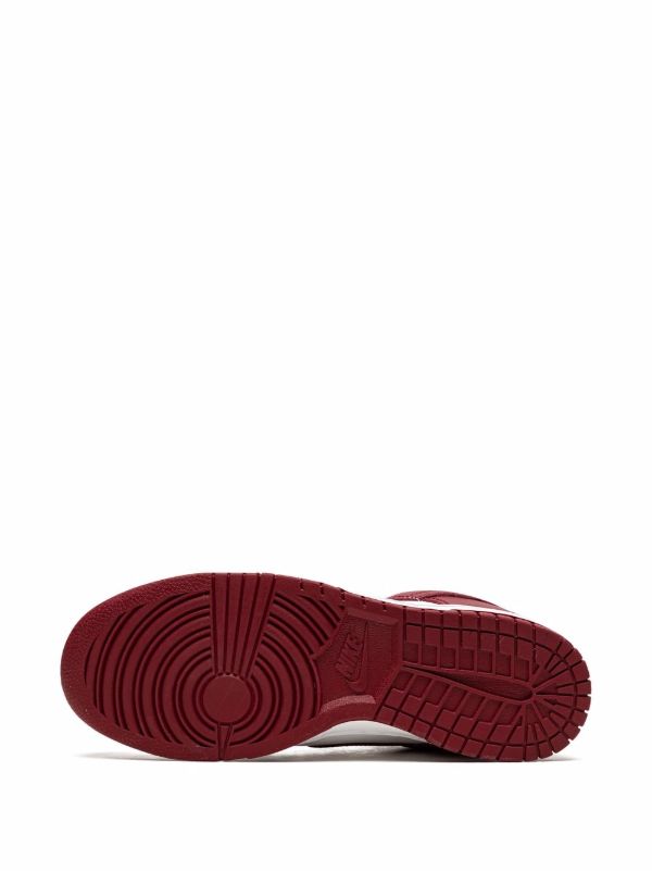 Low-Top Streetwear Sneakers - Burgundy White