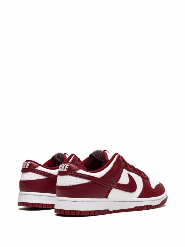 Low-Top Streetwear Sneakers - Burgundy White