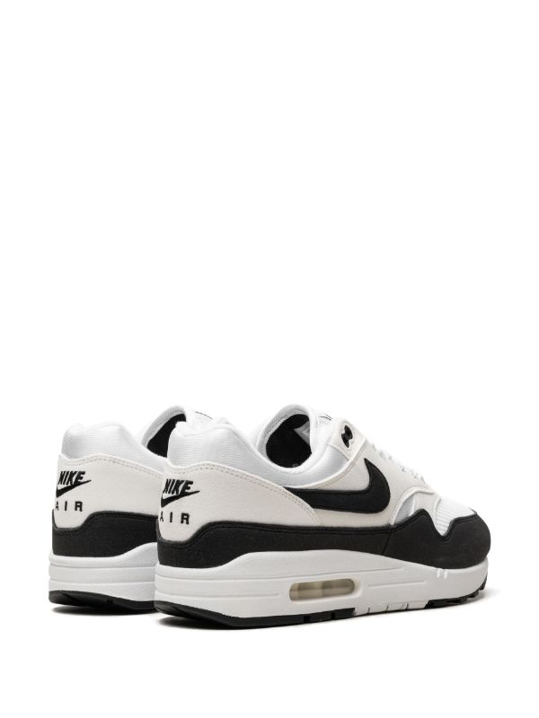 Retro Running Sneaker - Black White