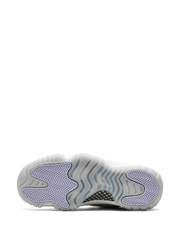 Jordan 11 Low Gray