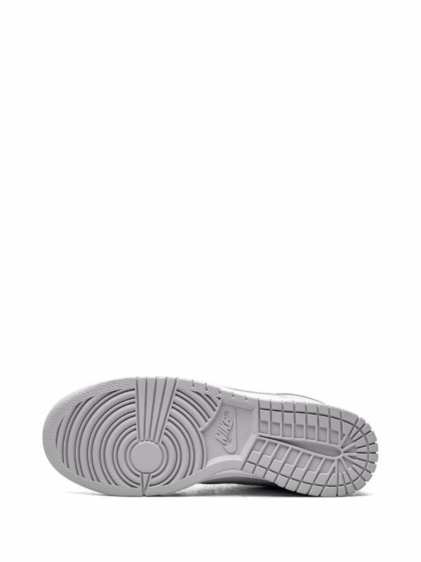 Low-Top Streetwear Sneakers - Light Grey White