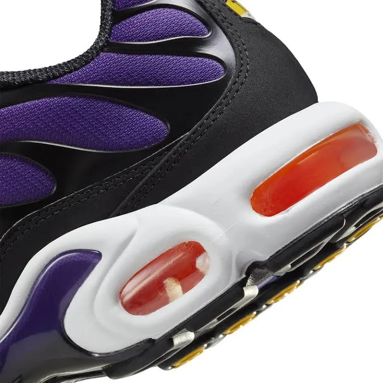 Purple Black Retro Runner