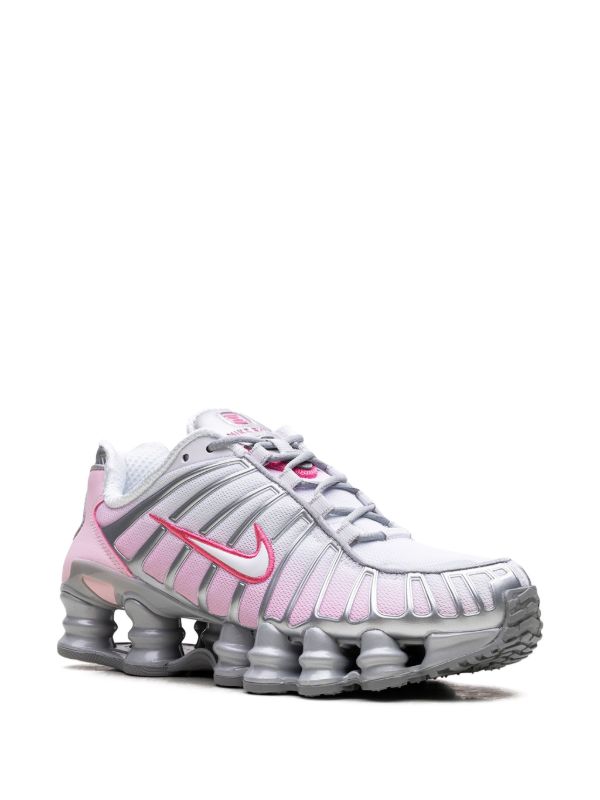 Urban Pulse Sneaker