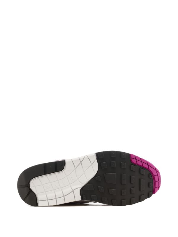Retro Running Sneaker - Fuchsia Pink