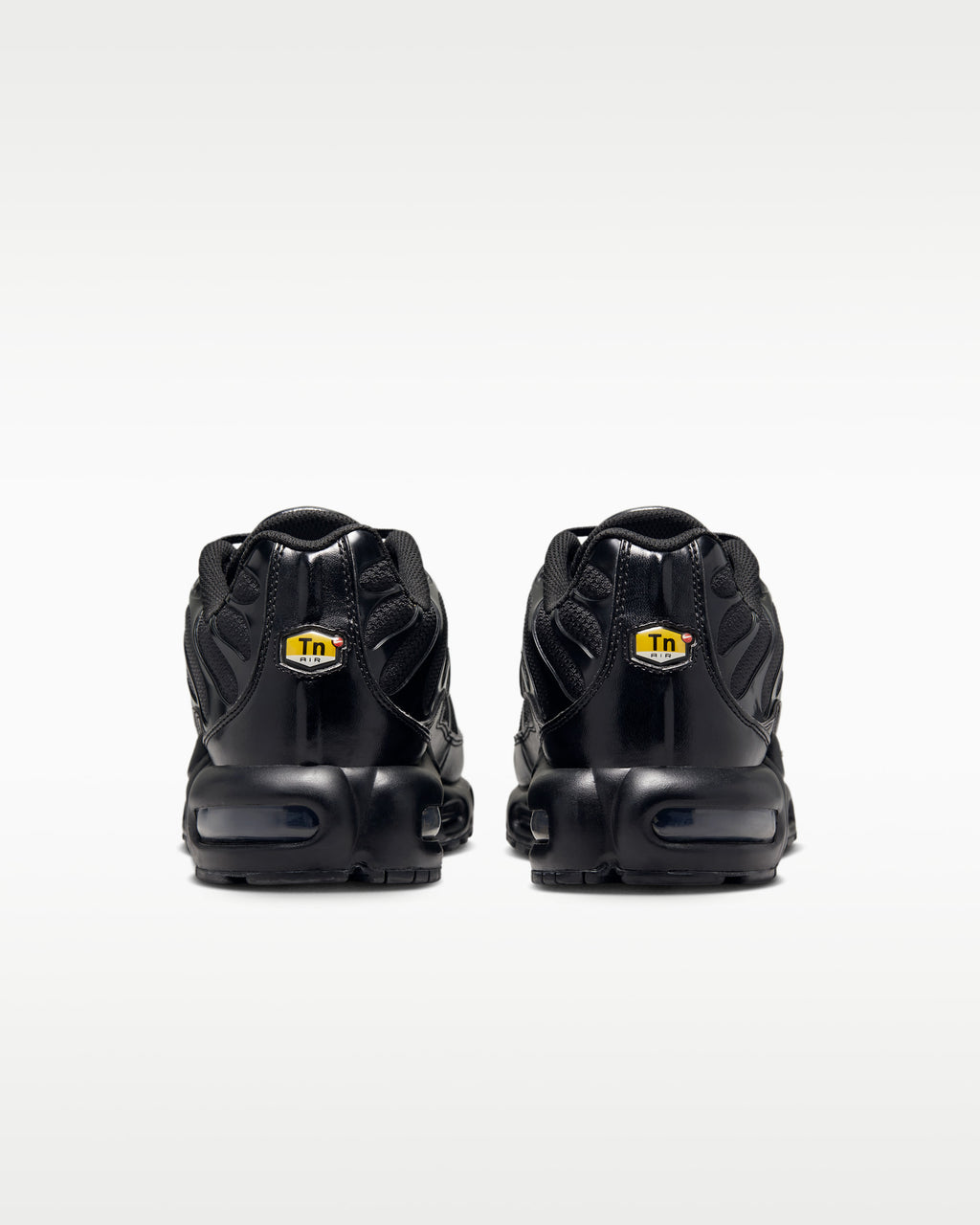 Retro Cushioned Runner - Triple Black