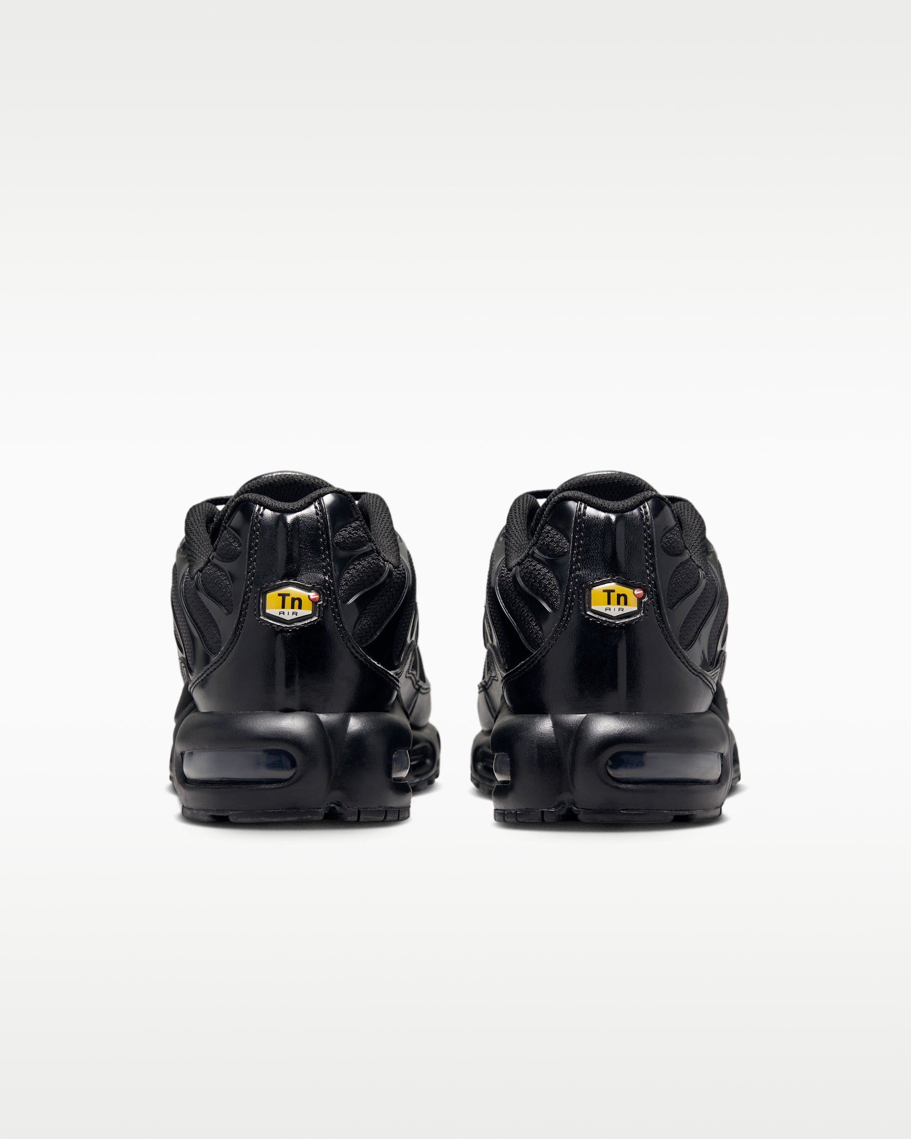 Retro Cushioned Runner - Triple Black