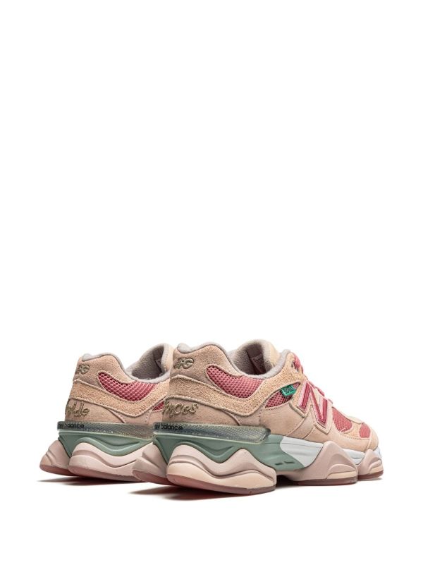 New Balance Pink