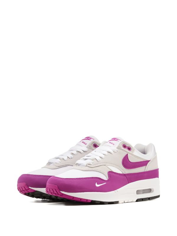 Retro Running Sneaker - Fuchsia Pink