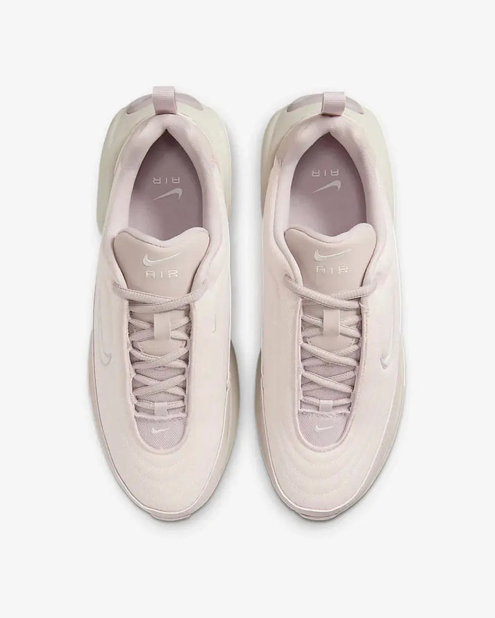 Urban Flow Sneaker