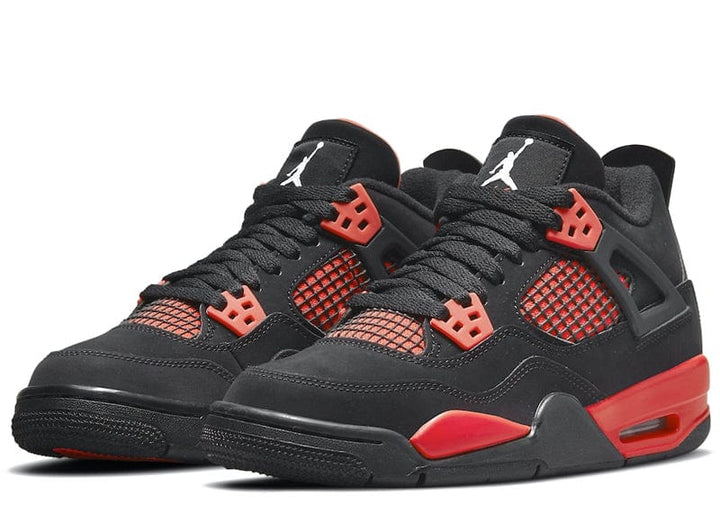 Jordan 4 retro Black/Red