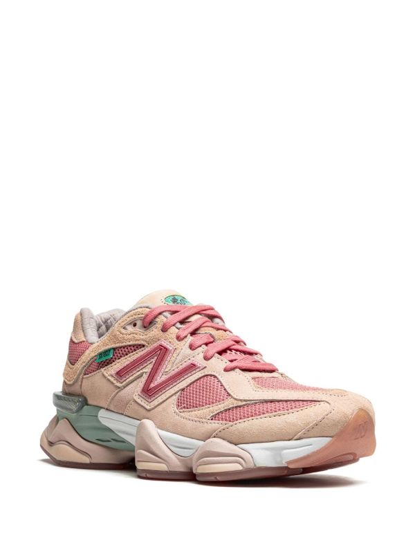 New Balance Pink