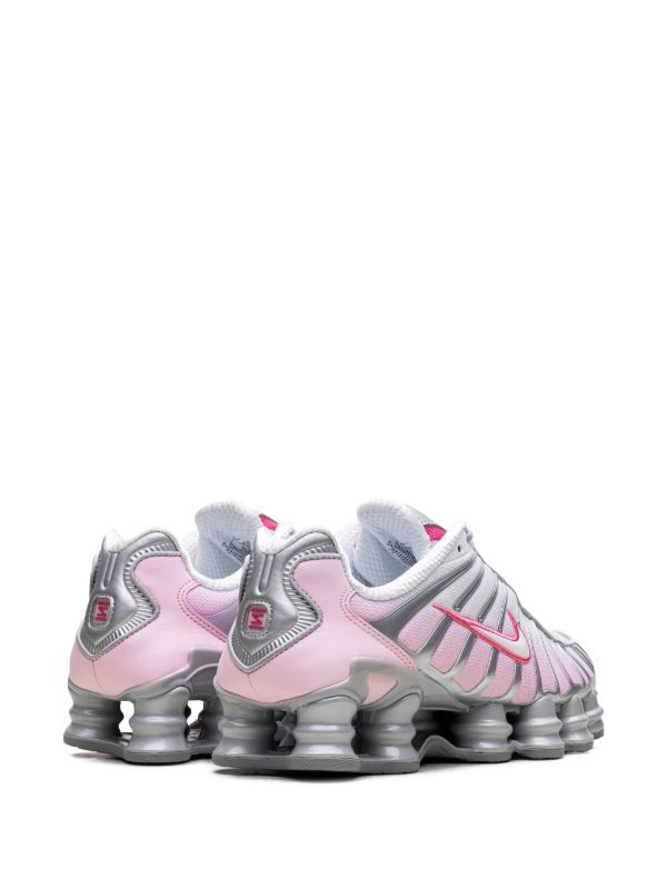 Urban Pulse Sneaker