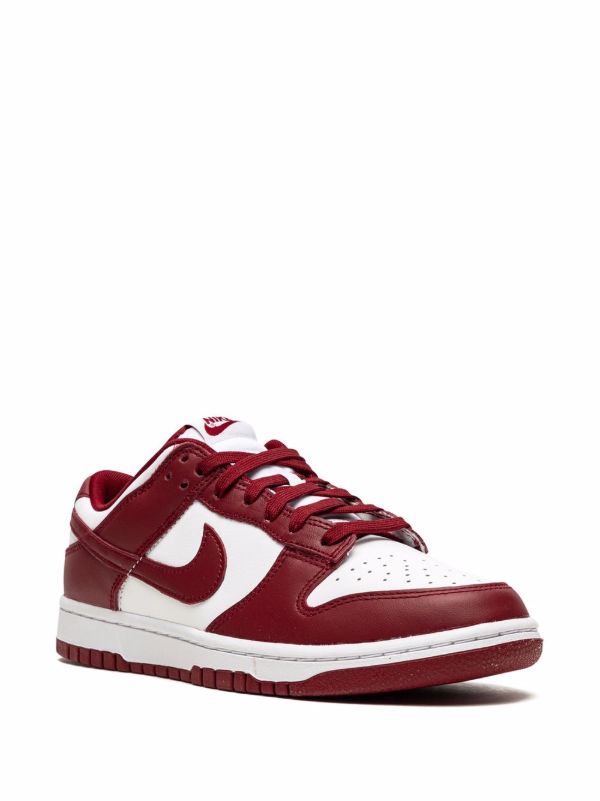Low-Top Streetwear Sneakers - Burgundy White